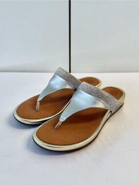 FitFlop Silver Metallic Thong Sandals with Rhinestone Band